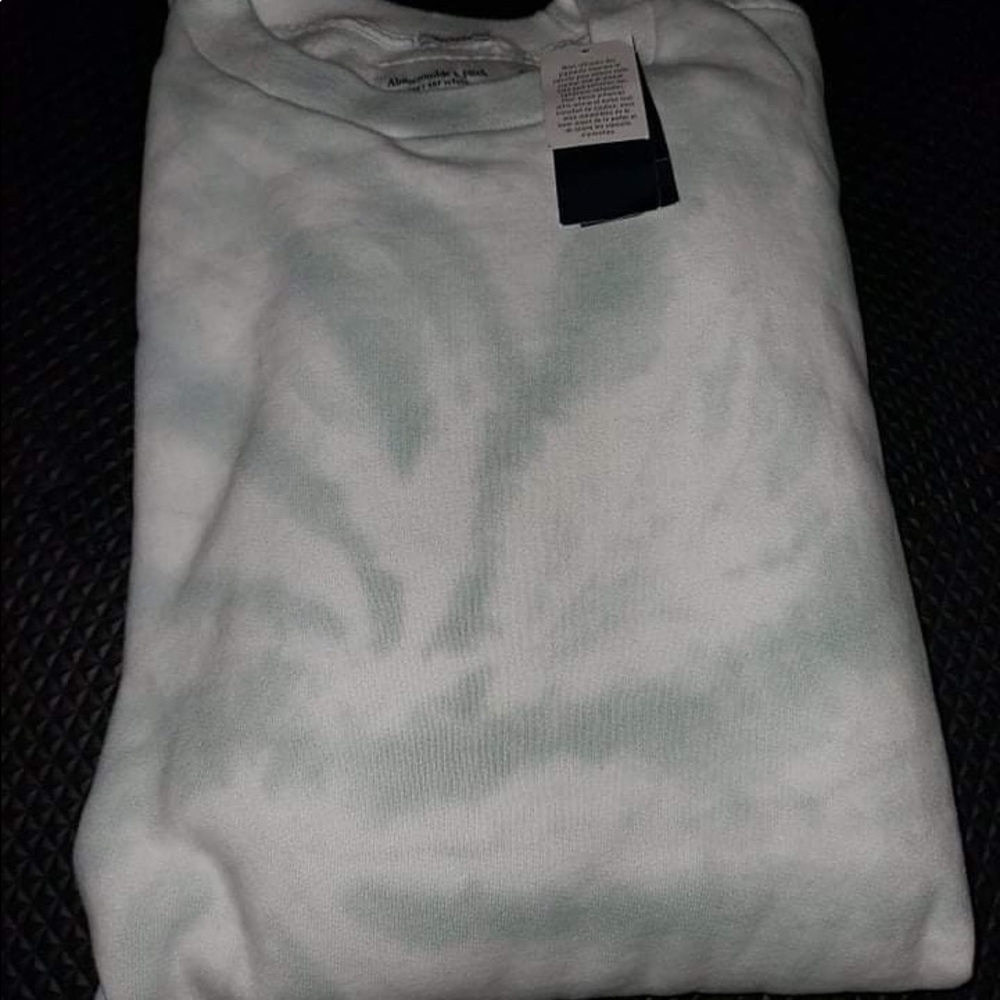 A&F Sweatshirt size XL NWT - Picture 8 of 10